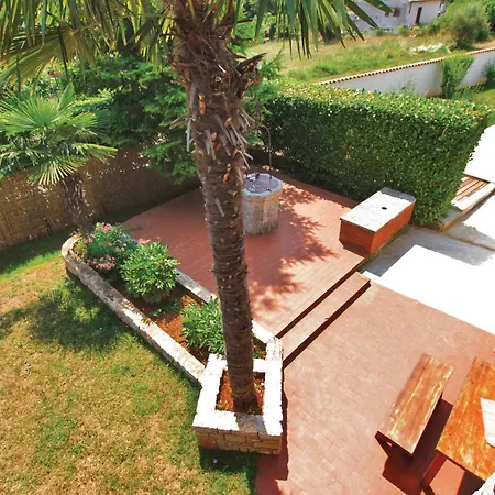Holiday home In With Outdoor Swimming Pool